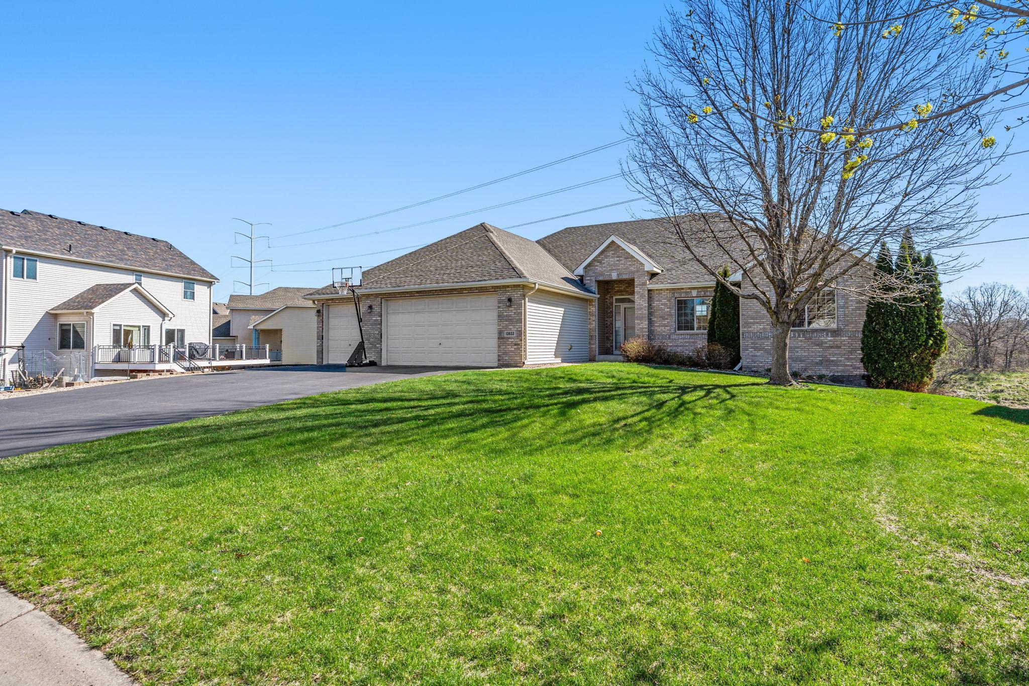 13033 Yellow Pine Street NW