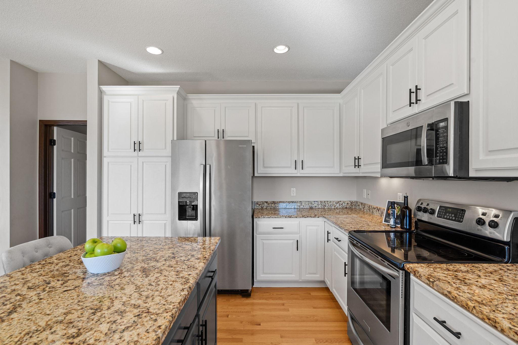 13033 Yellow Pine Street NW