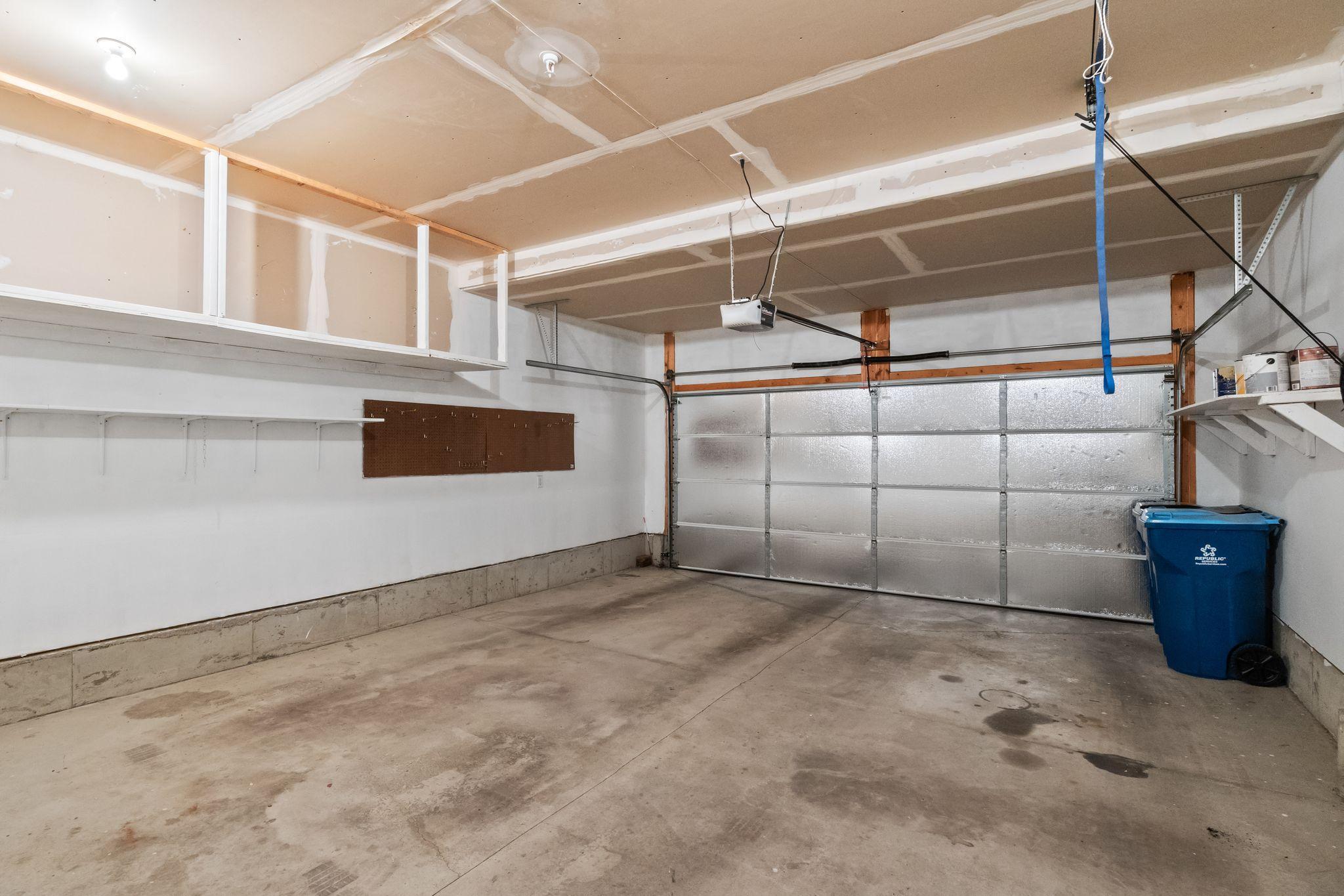 1646 White Pine Way Unit: A