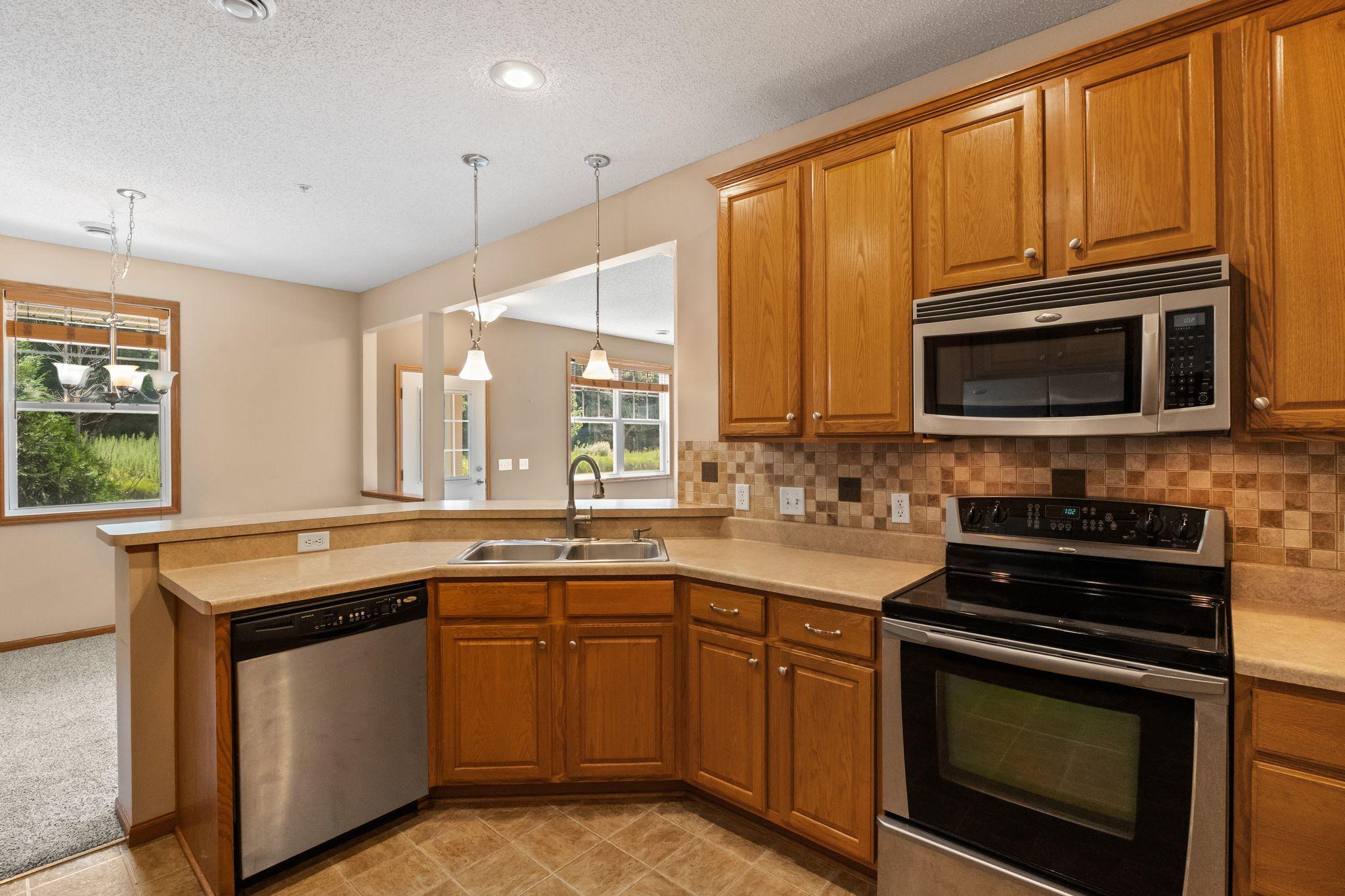 1646 White Pine Way Unit: A