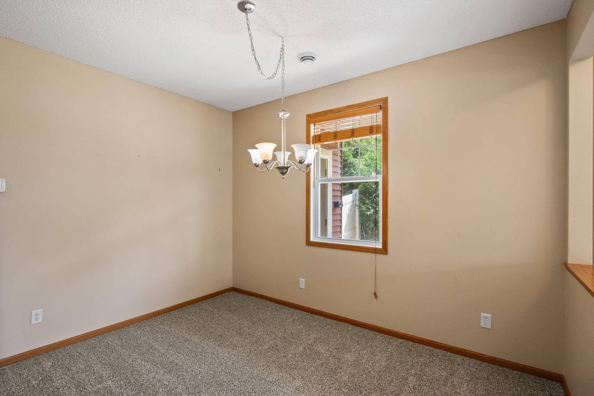 1646 White Pine Way Unit: A