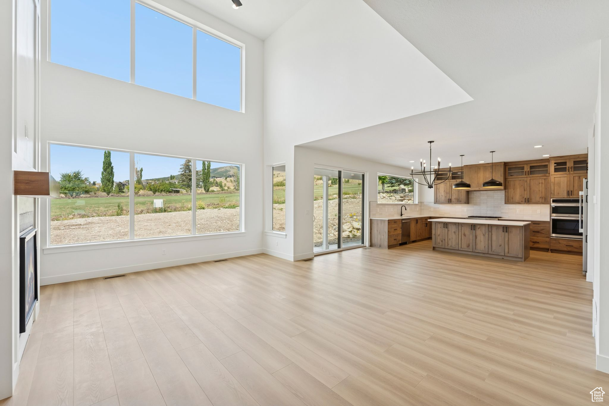 3577 N ELKRIDGE TRAIL