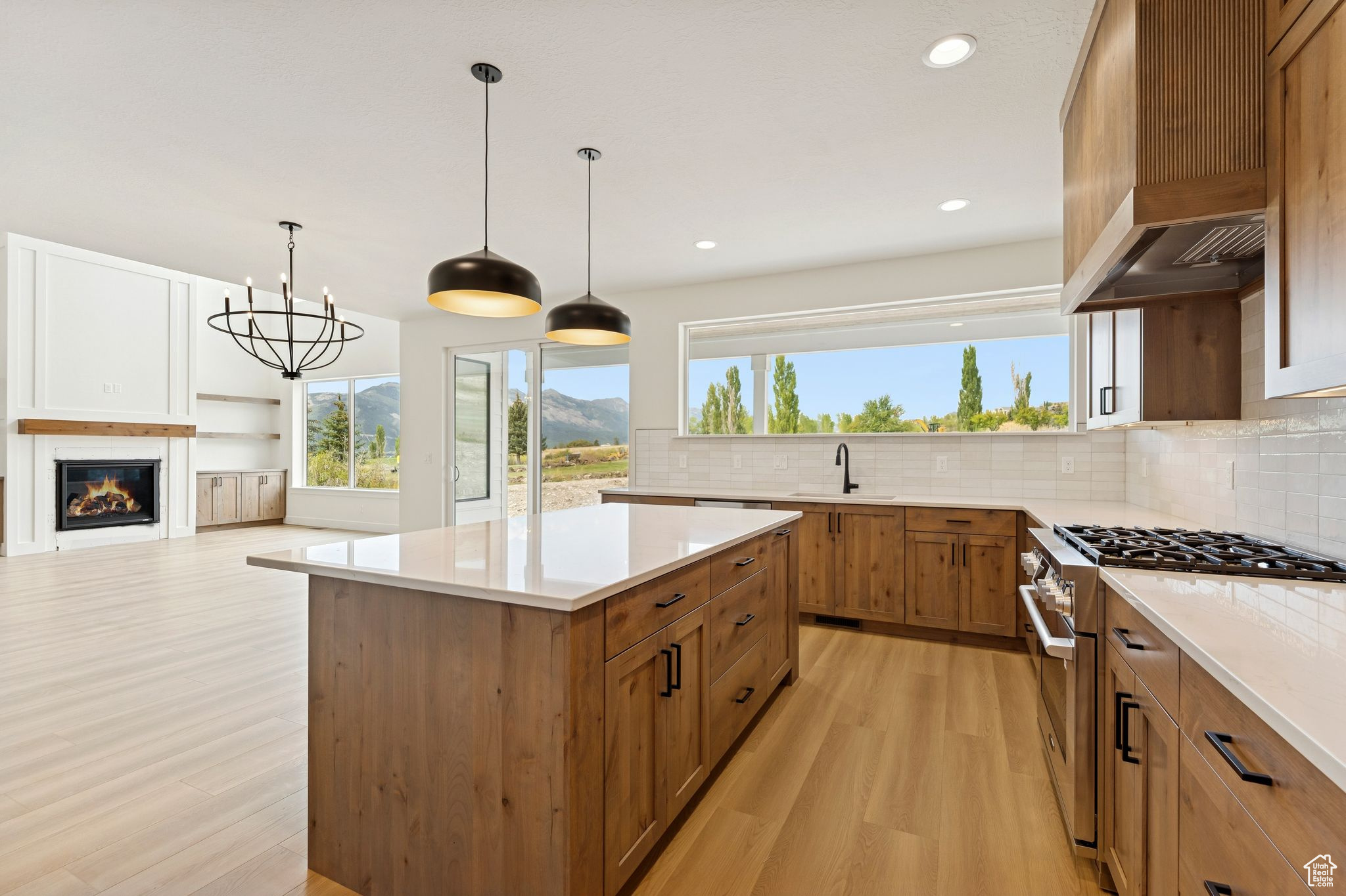 3577 N ELKRIDGE TRAIL