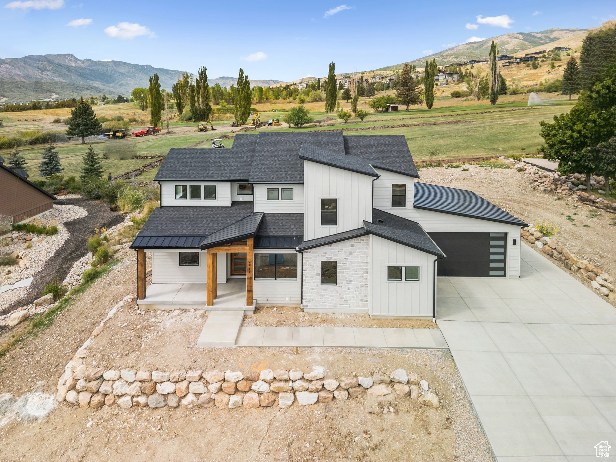 3577 N ELKRIDGE TRAIL