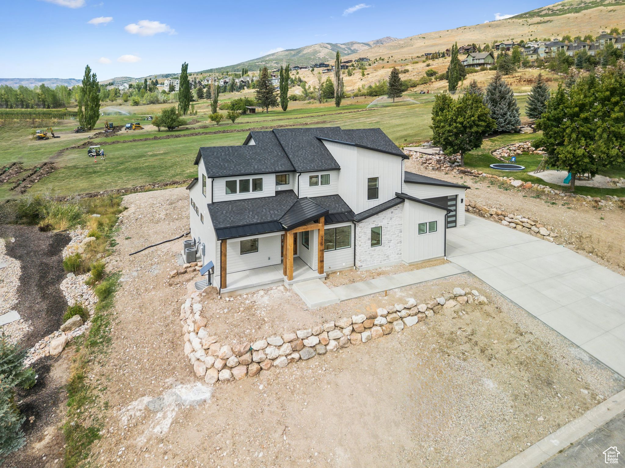 3577 N ELKRIDGE TRAIL