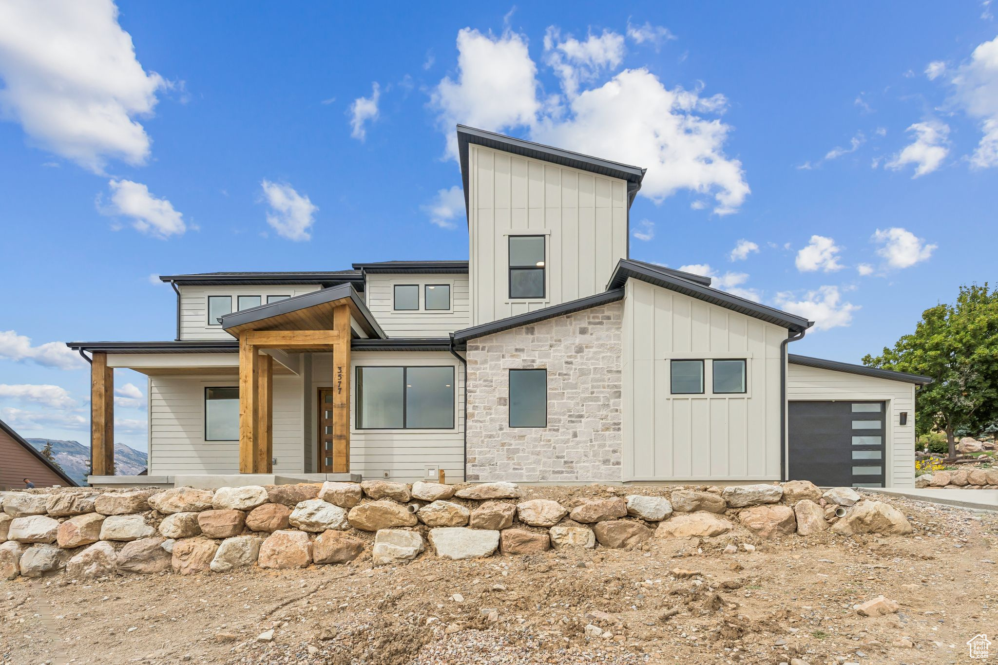 3577 N ELKRIDGE TRAIL