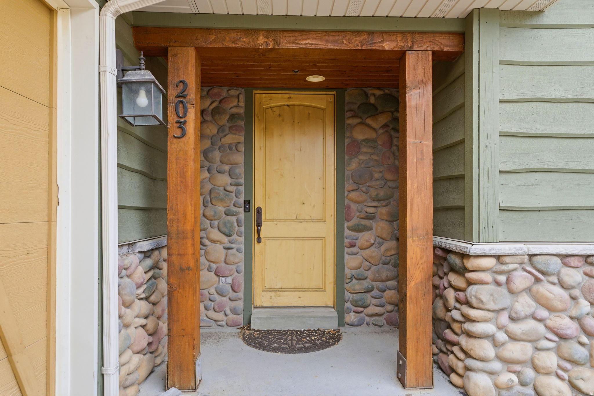 3634 N HUNTSMAN PATH #C203