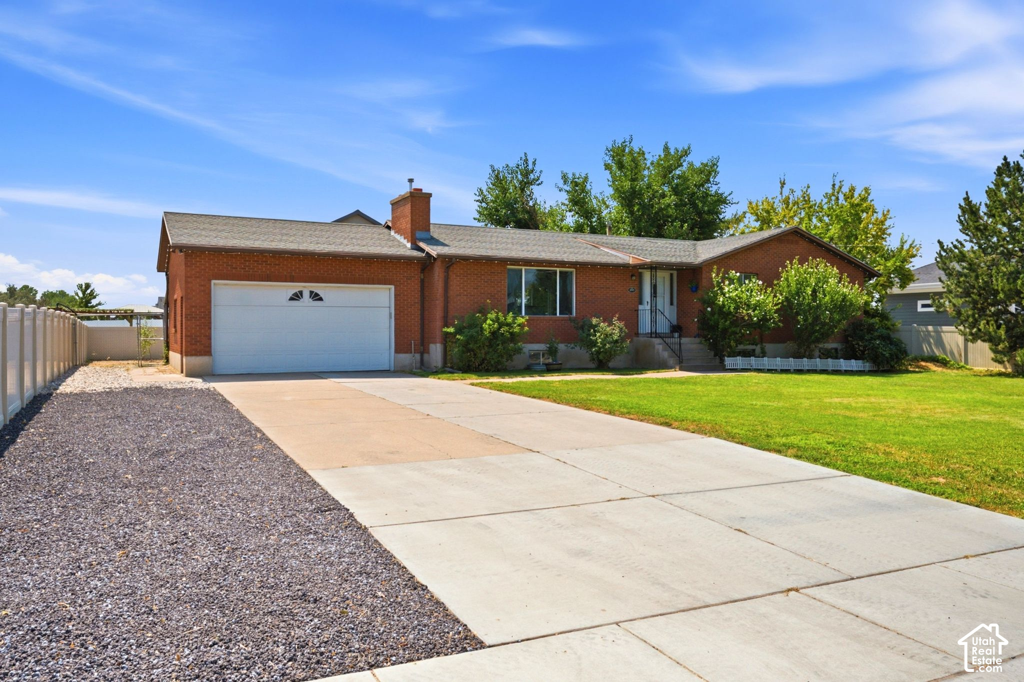 2513 W 1300 N