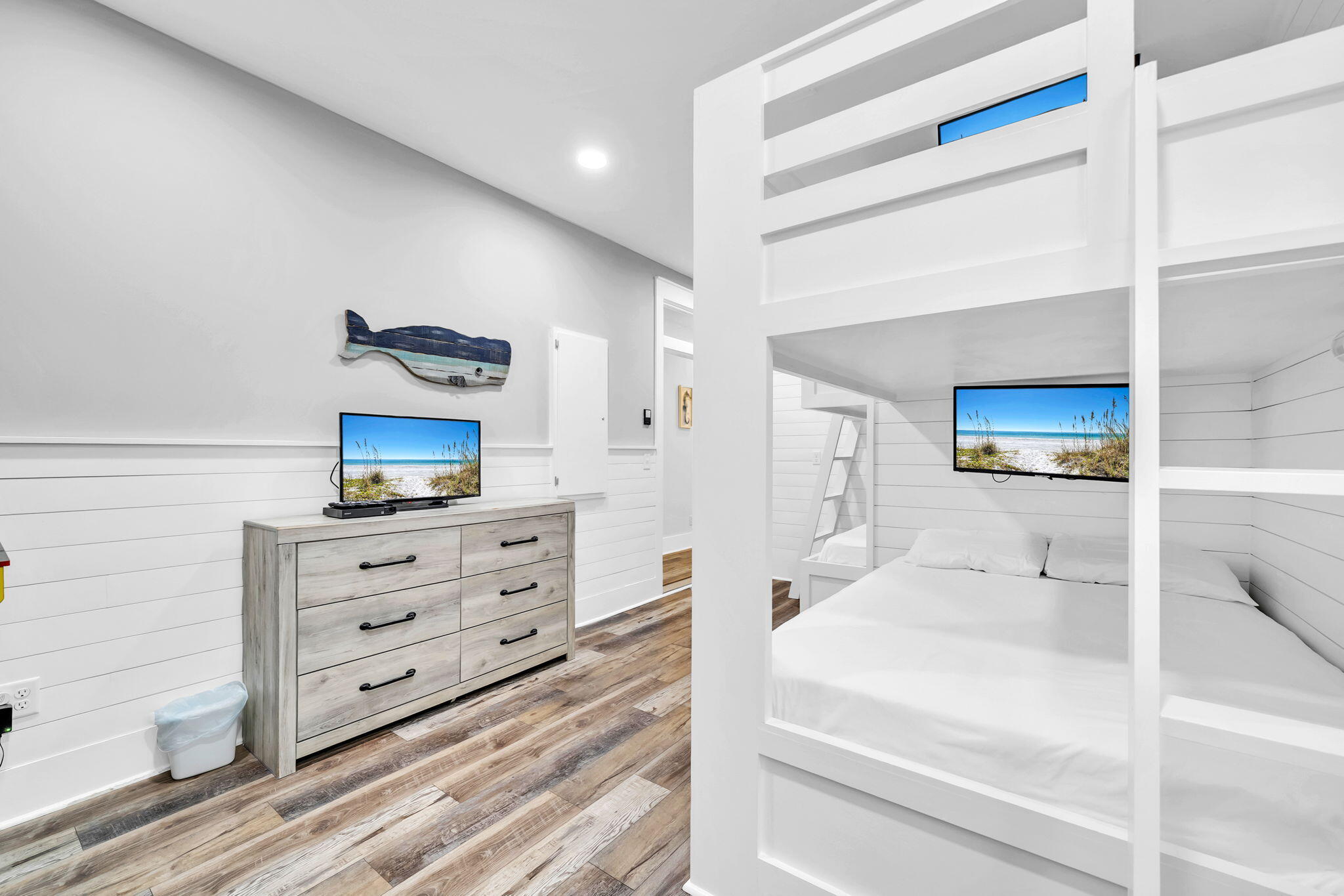 1885 Scenic Gulf Drive 1885