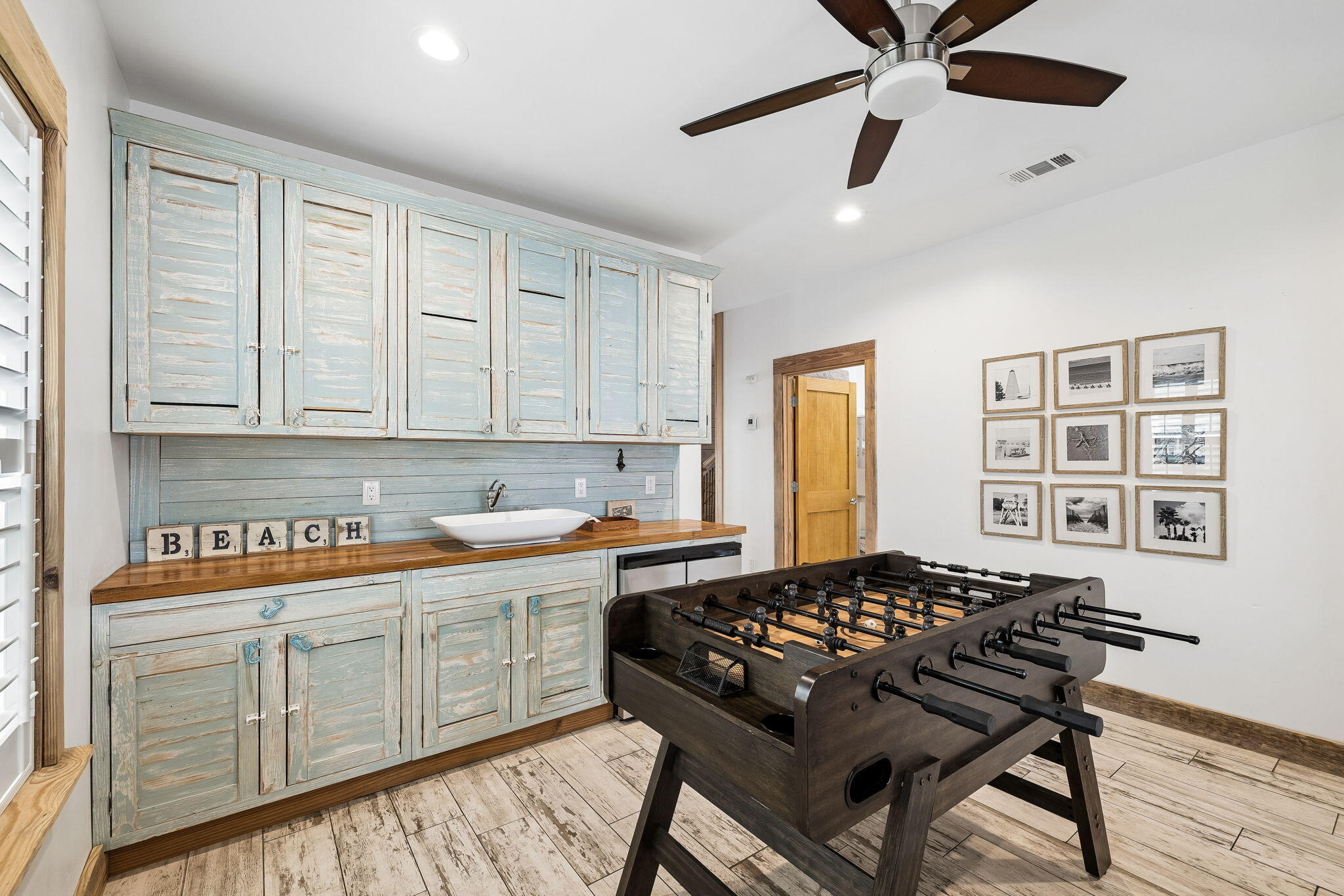 42 W Seacrest Beach Boulevard