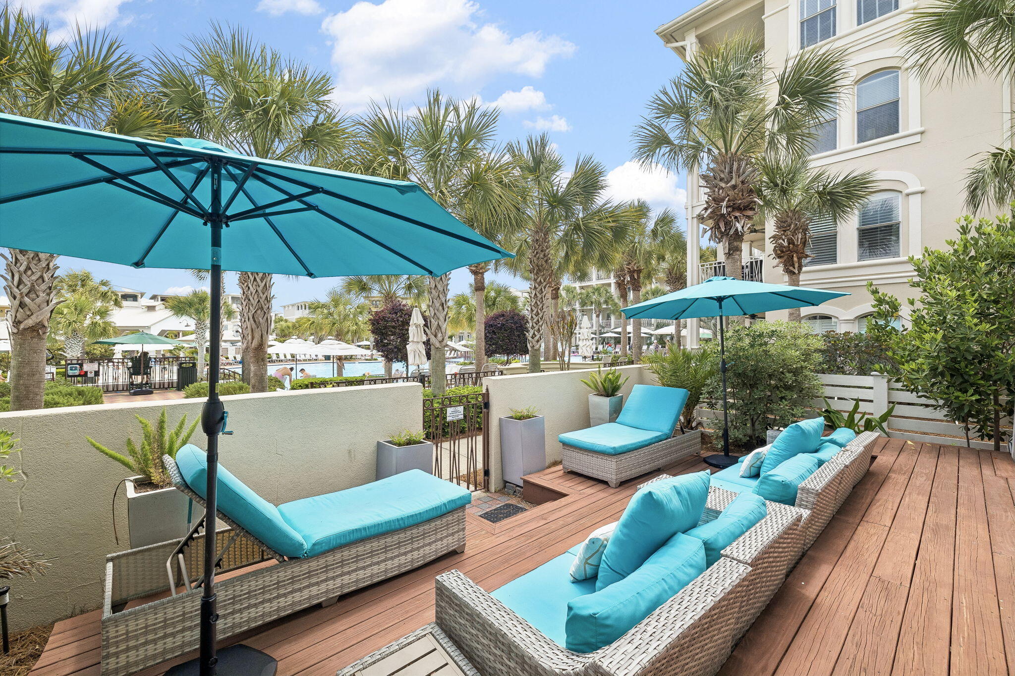 42 W Seacrest Beach Boulevard