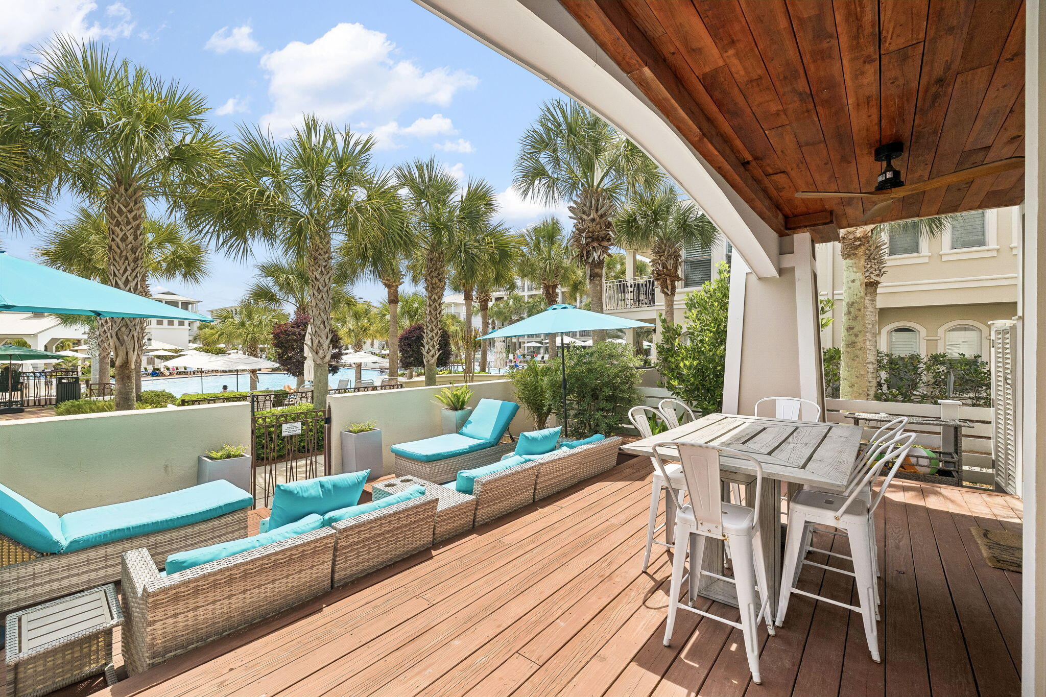 42 W Seacrest Beach Boulevard