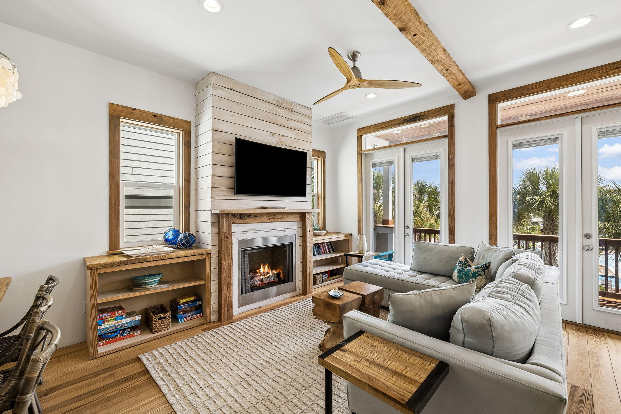 42 W Seacrest Beach Boulevard