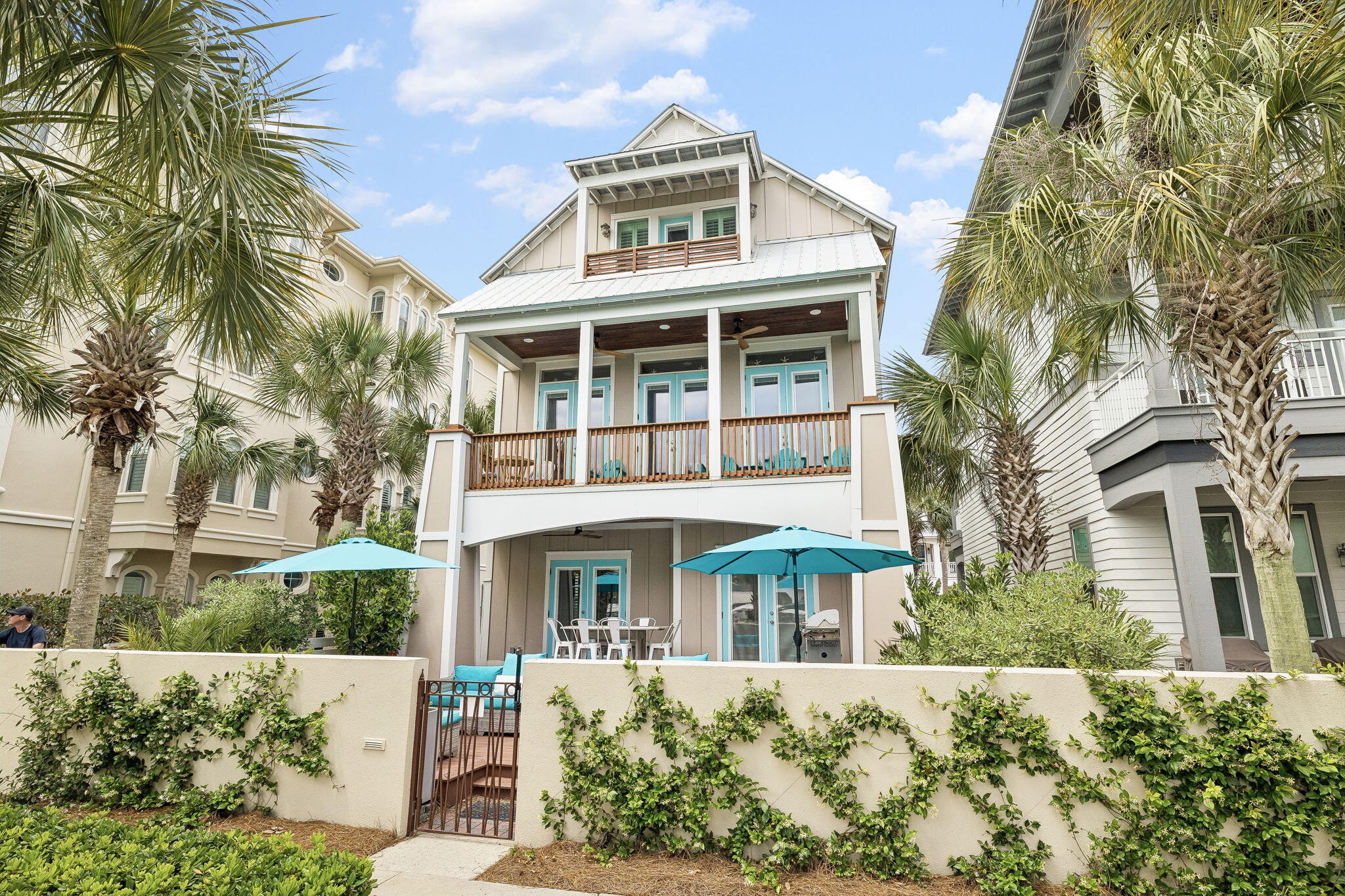 42 W Seacrest Beach Boulevard