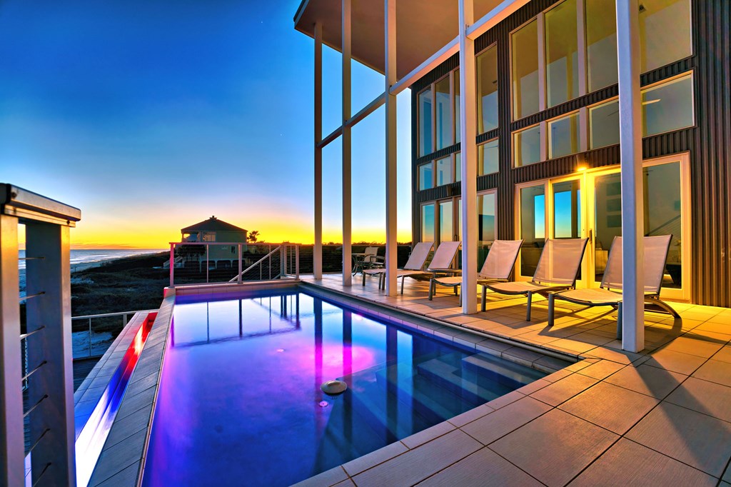 1724 Kumquat Ct, St. George Island 32328