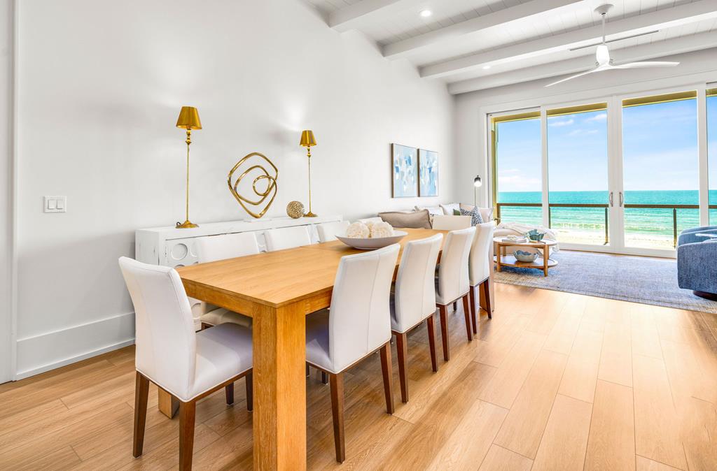 424 E Gorrie Dr, St. George Island 32328