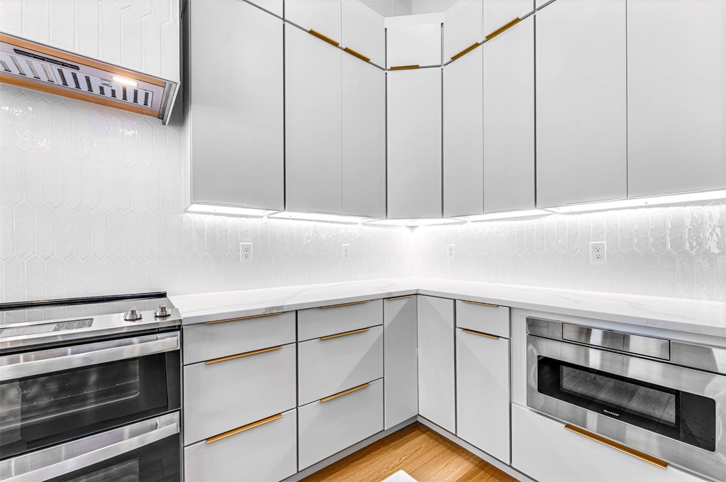 424 E Gorrie Dr, St. George Island 32328