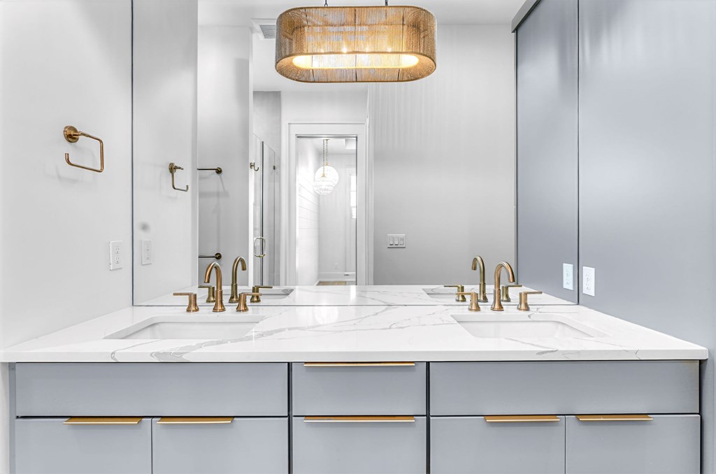 424 E Gorrie Dr, St. George Island 32328