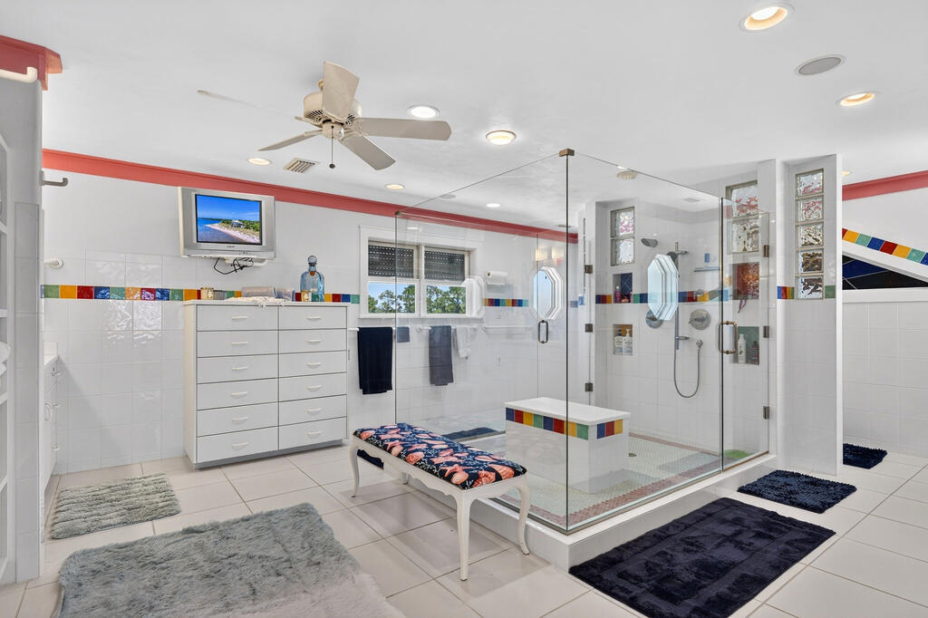 2904 Hidden Beaches Rd, 32322