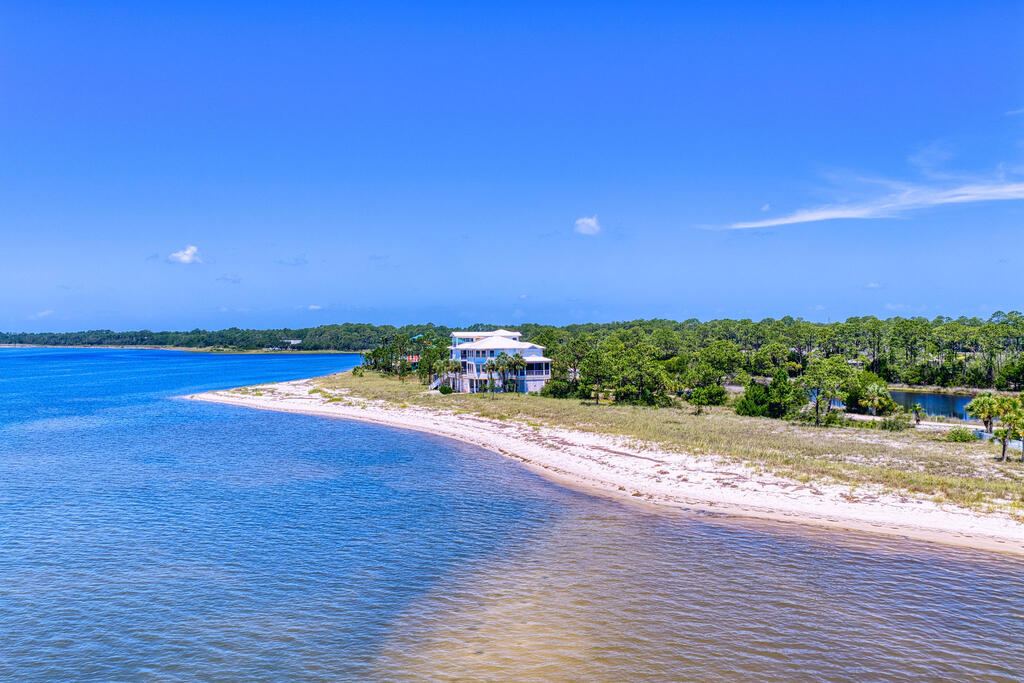 2904 Hidden Beaches Rd, 32322