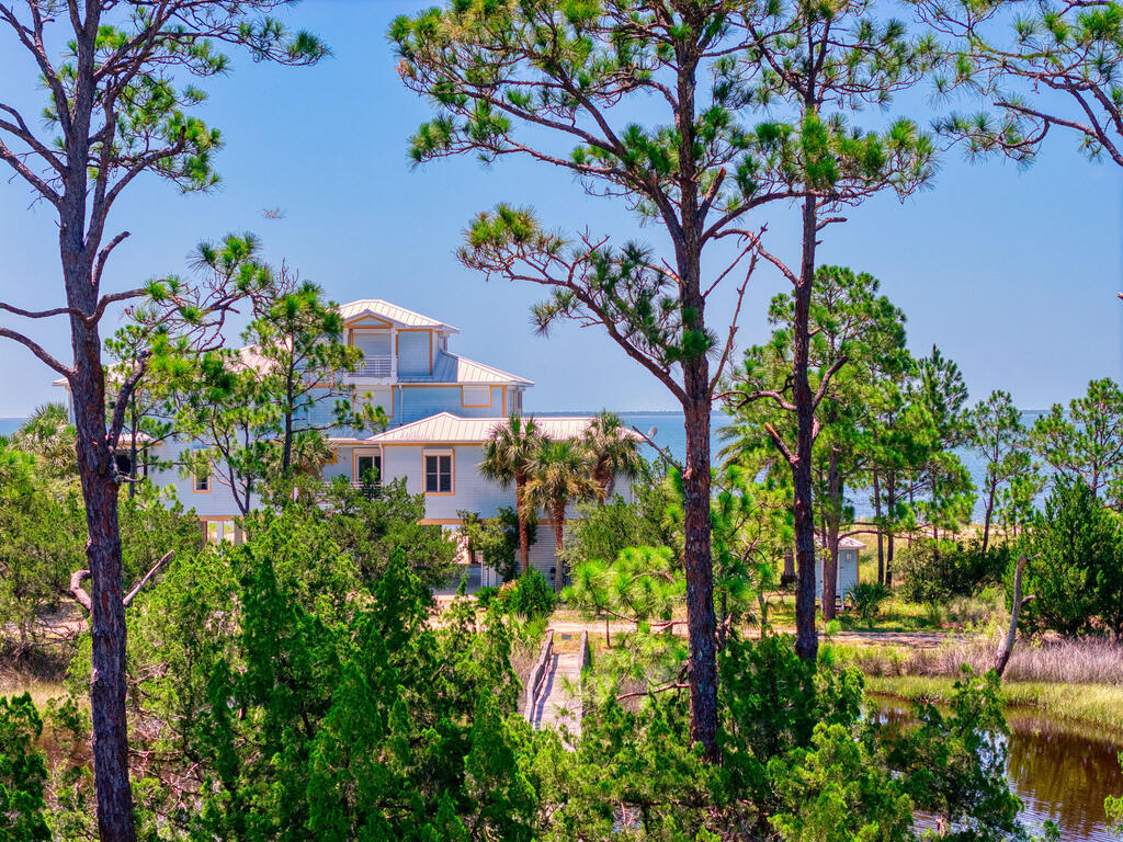 2904 Hidden Beaches Rd, 32322