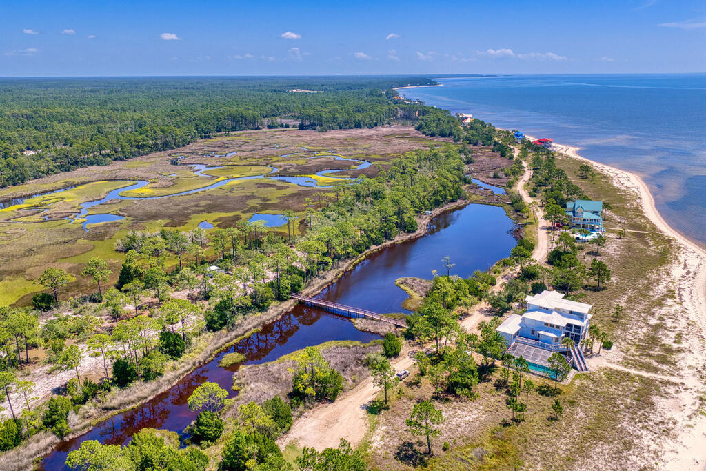 2904 Hidden Beaches Rd, 32322