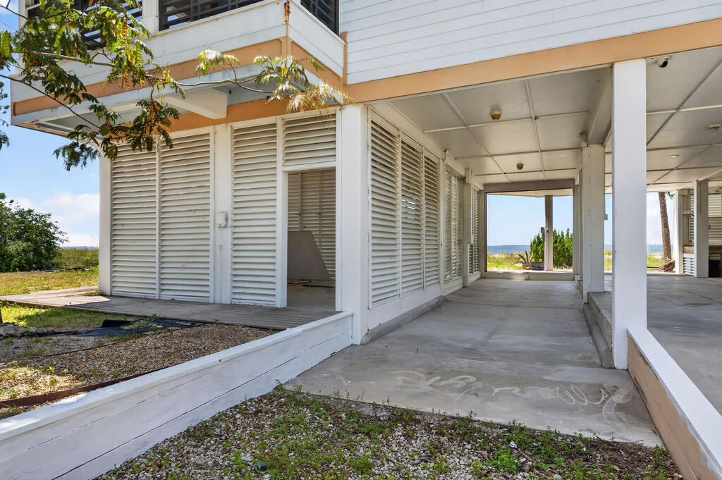 2904 Hidden Beaches Rd, 32322