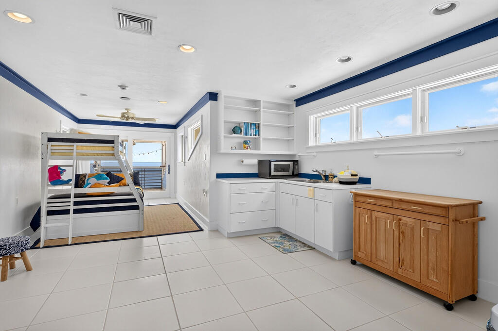 2904 Hidden Beaches Rd, 32322
