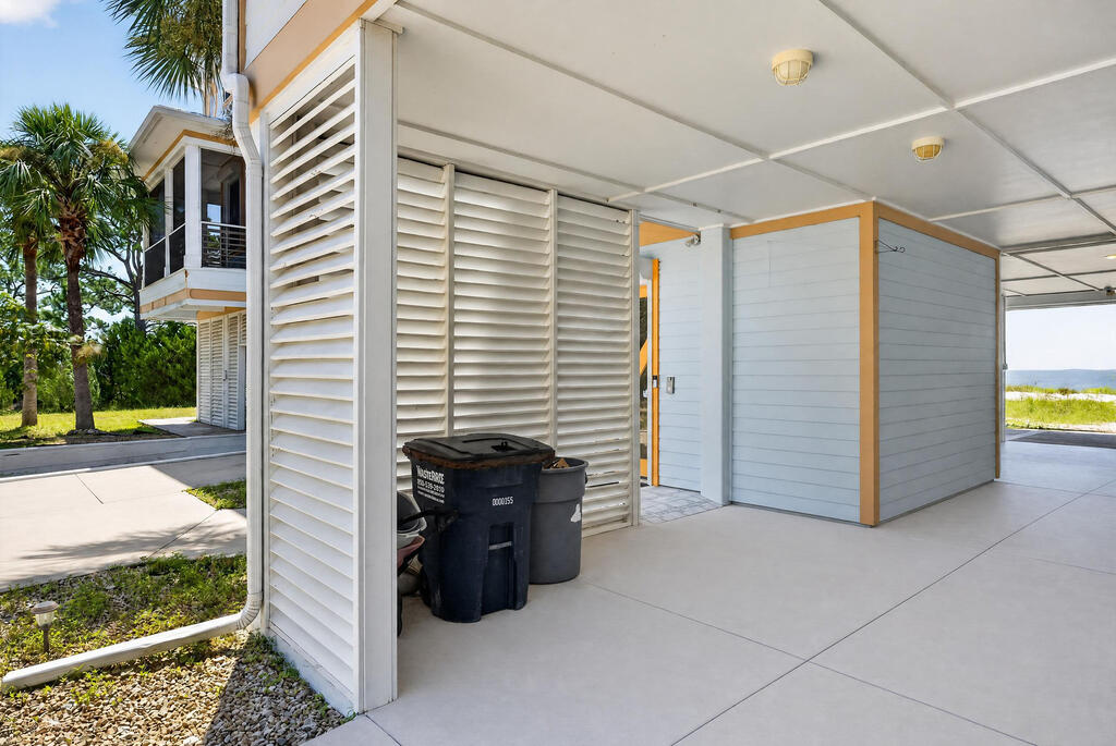 2904 Hidden Beaches Rd, 32322