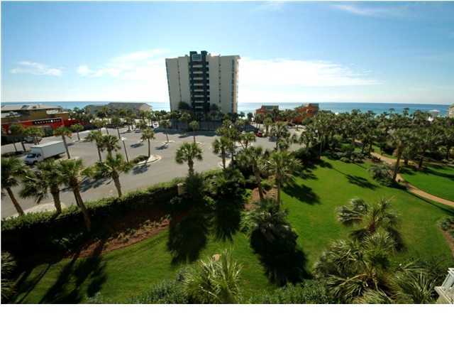 1751 Scenic Hwy, 403