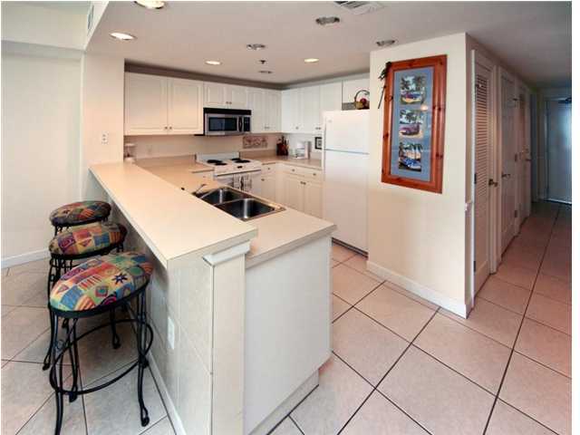 1751 Scenic Hwy, 403