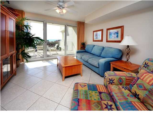 1751 Scenic Hwy, 403