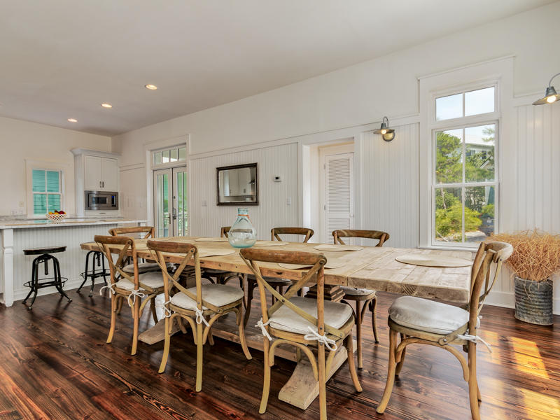 153 Silver Laurel Way