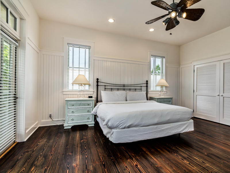 153 Silver Laurel Way