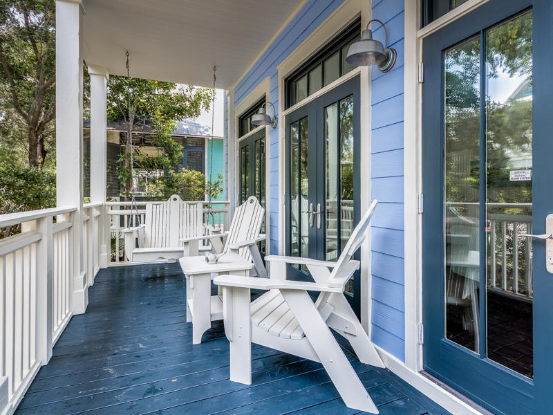 153 Silver Laurel Way
