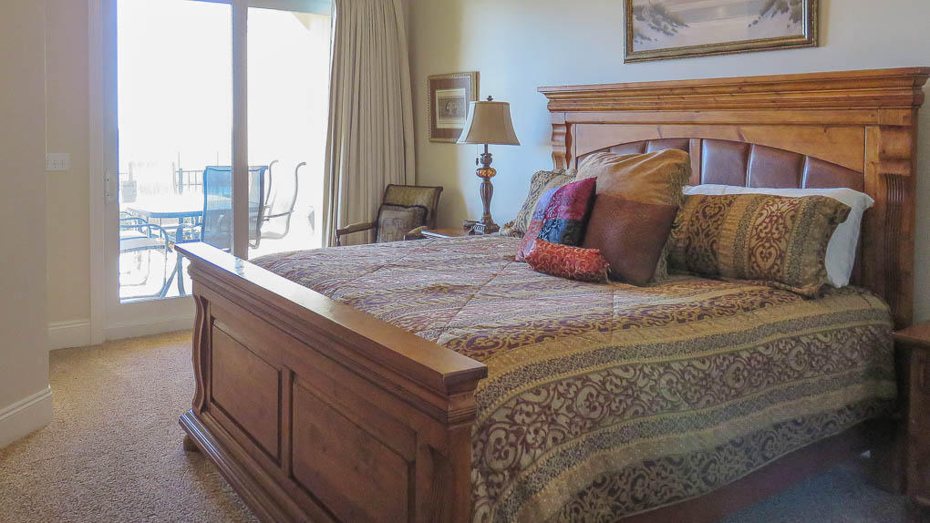 2421 W County Highway 30A, UNIT B101