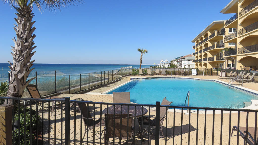 2421 W County Highway 30A, UNIT B101