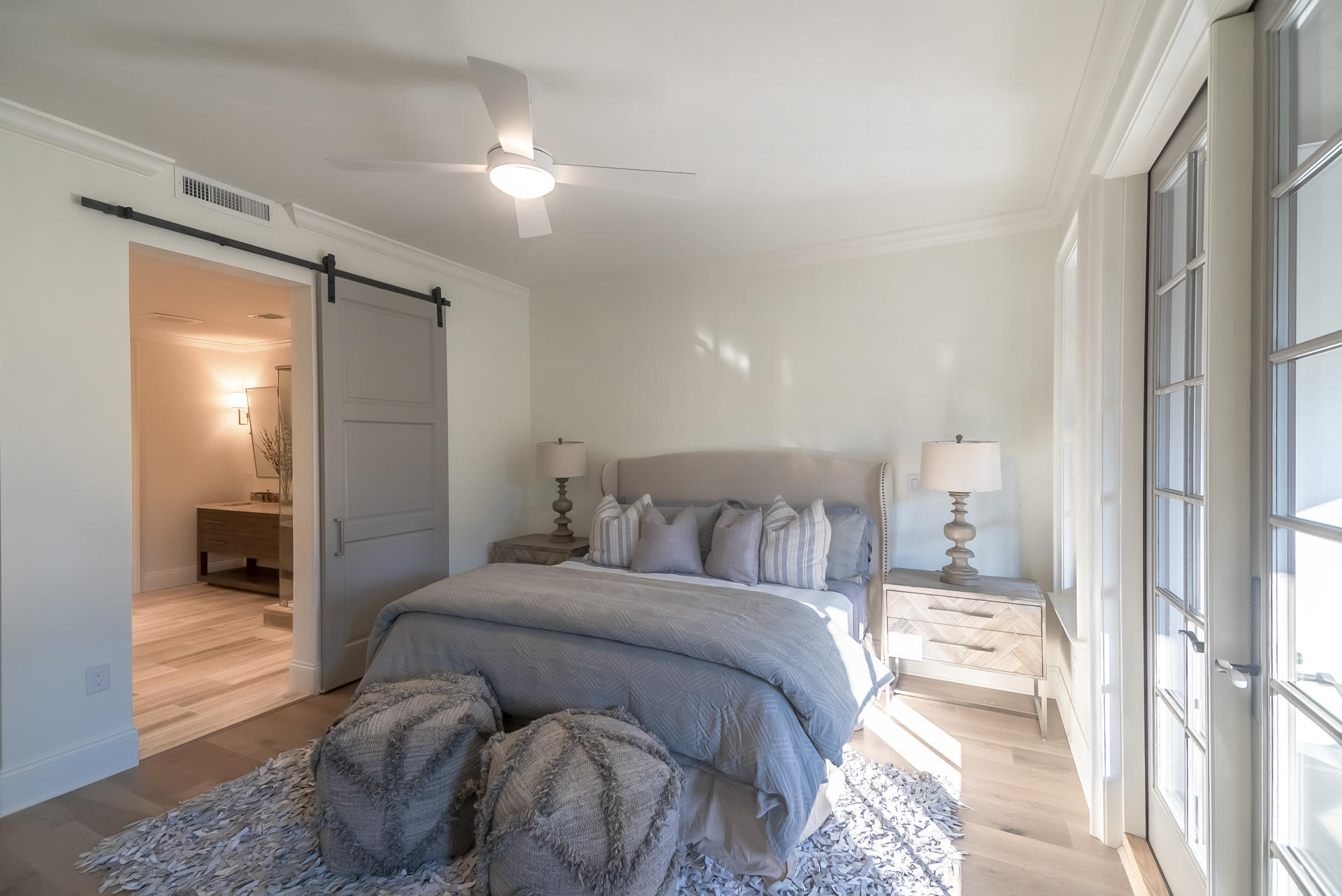 46 N Barrett Square, Unit #202
