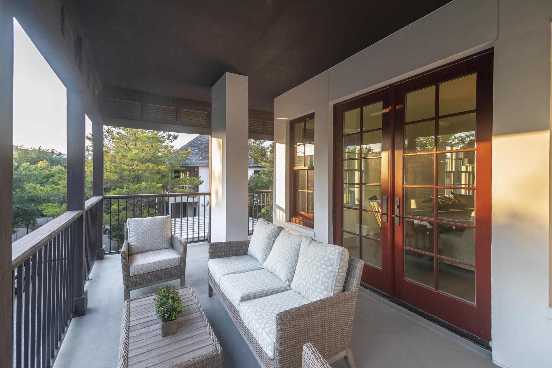 46 N Barrett Square, Unit #202