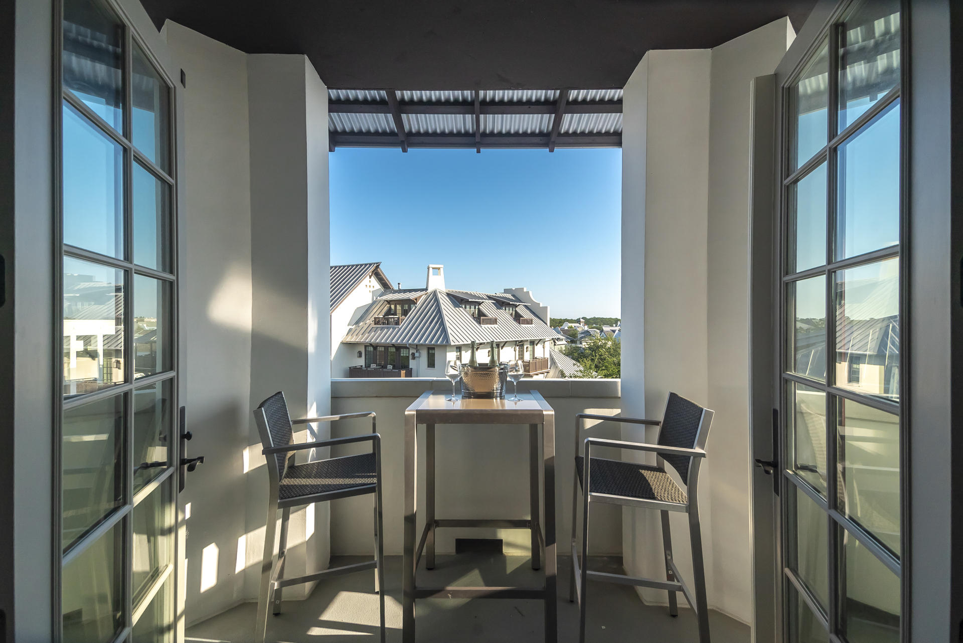 46 N Barrett Square, Unit #401