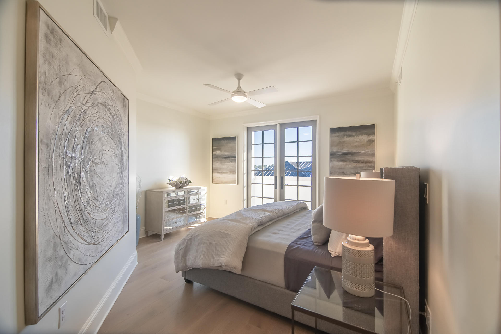 46 N Barrett Square, Unit #401
