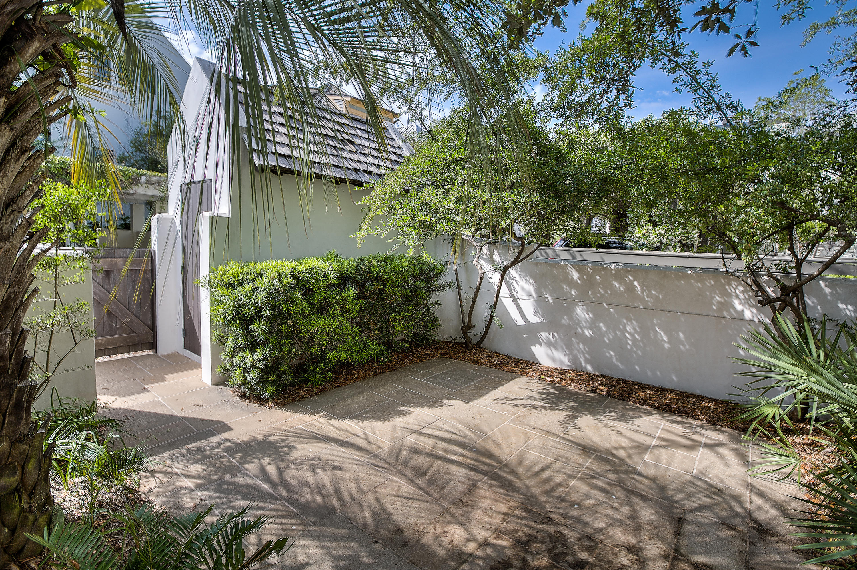 34 N SPANISH TOWN Lane