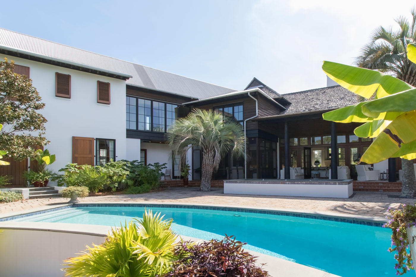 112 W Kingston Road