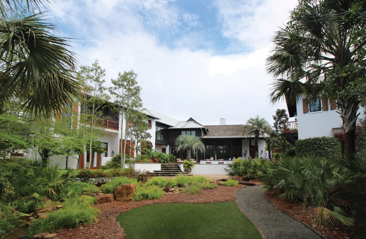 112 W Kingston Road