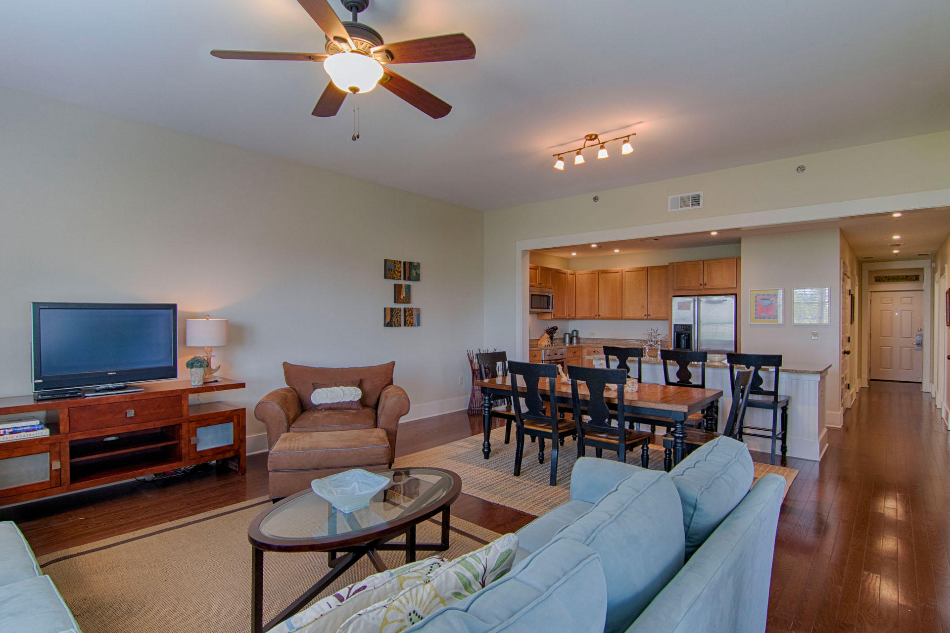 2046 W Co Highway 30-A, UNIT M2-325