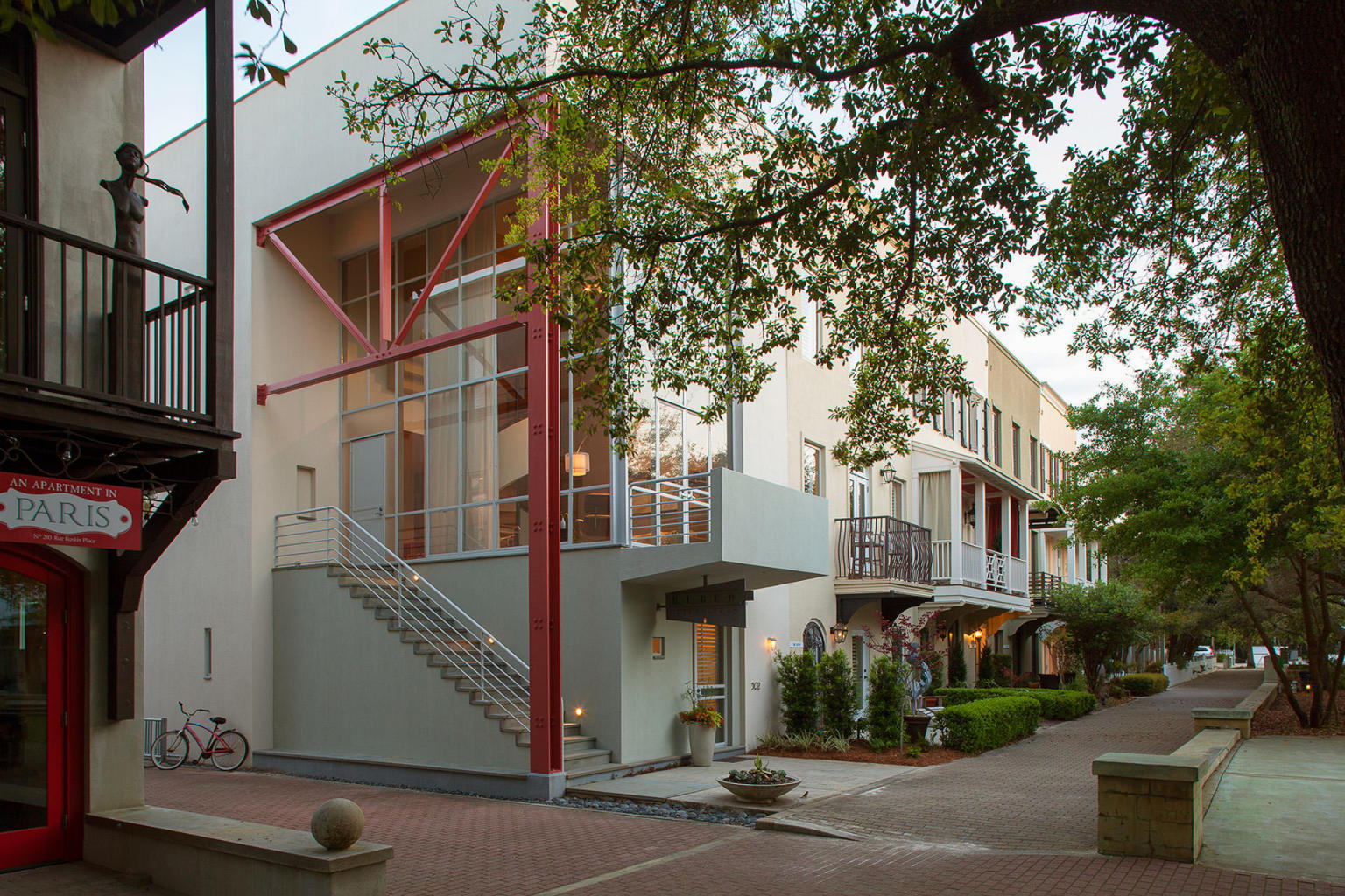 302 Ruskin Place