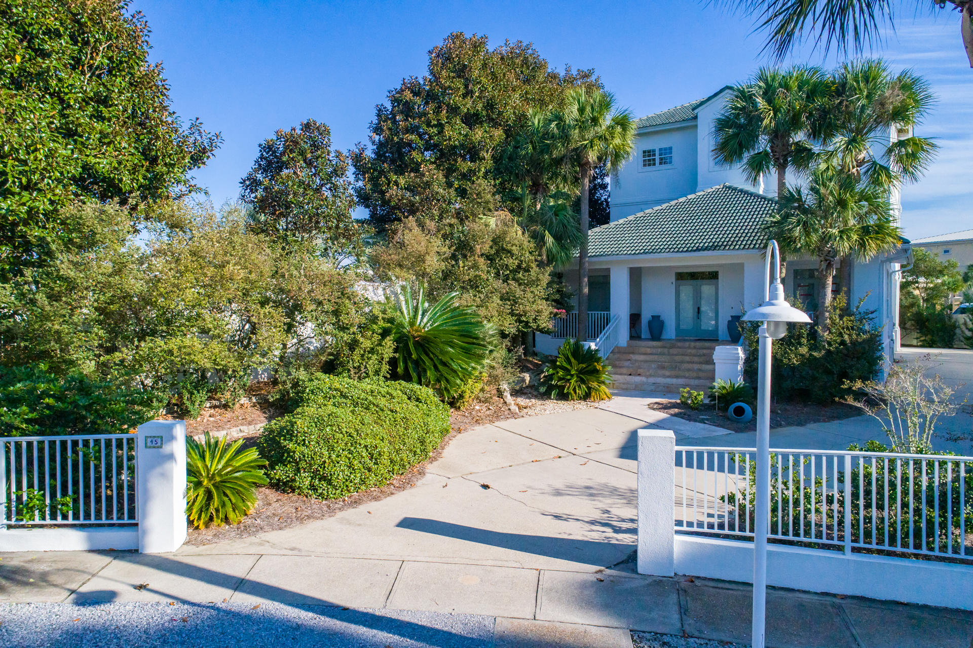 45 White Cliffs Lane