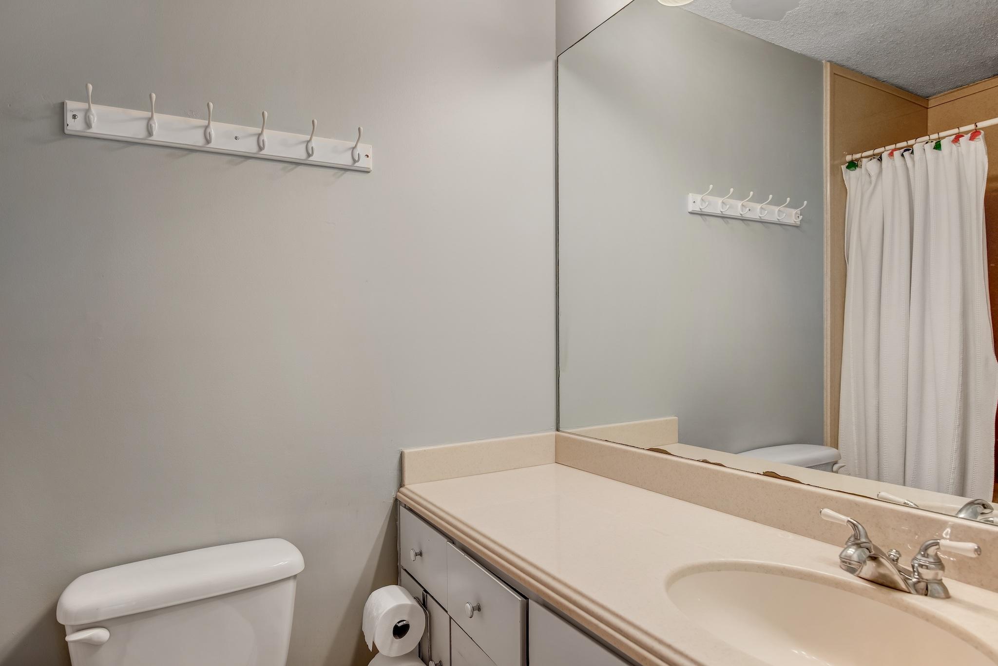8116 E Co Highway 30-A, UNIT 7