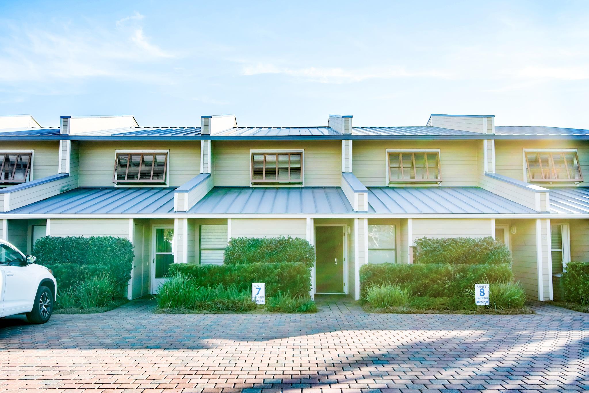 8116 E Co Highway 30-A, UNIT 7