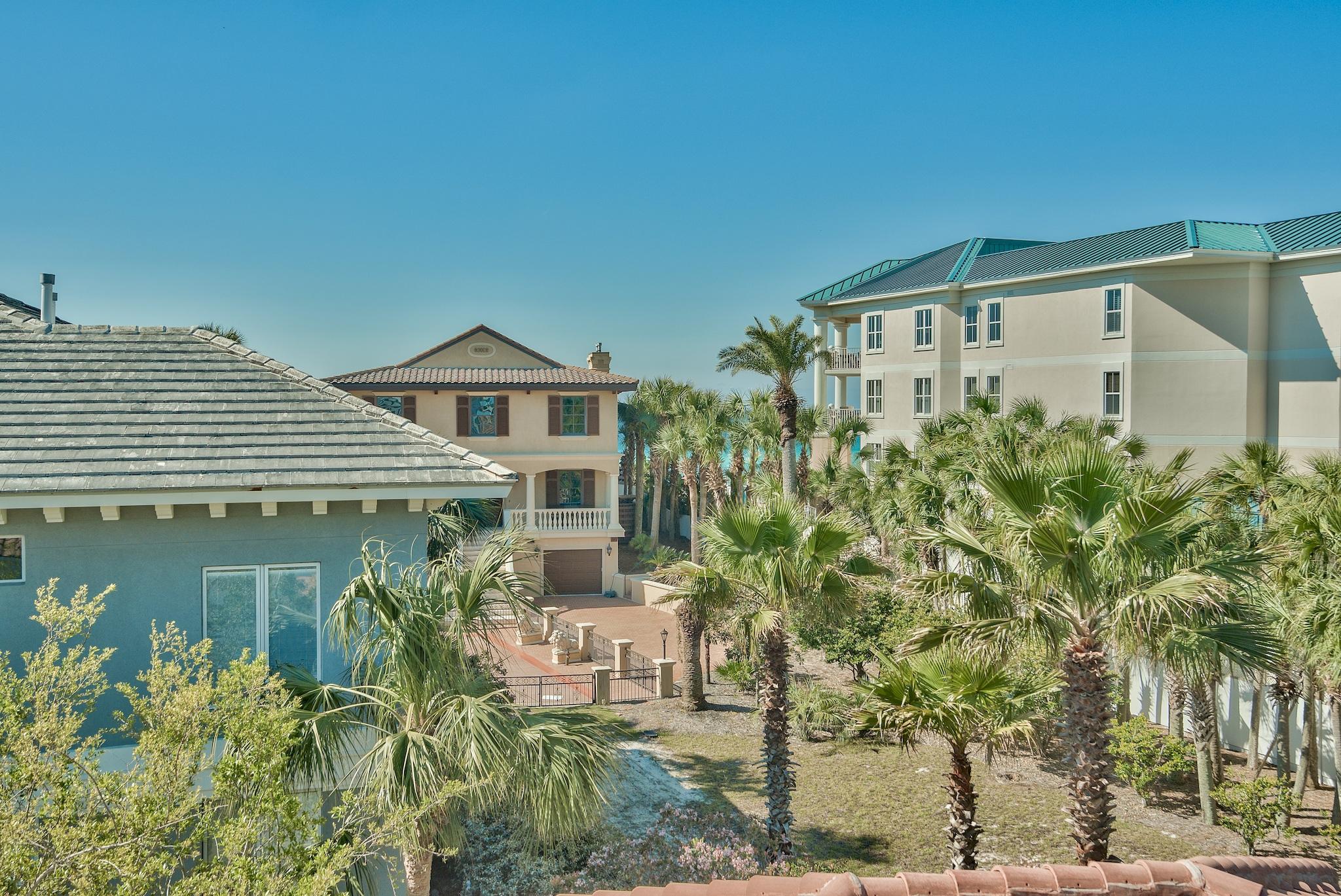 194 White Cliffs Boulevard